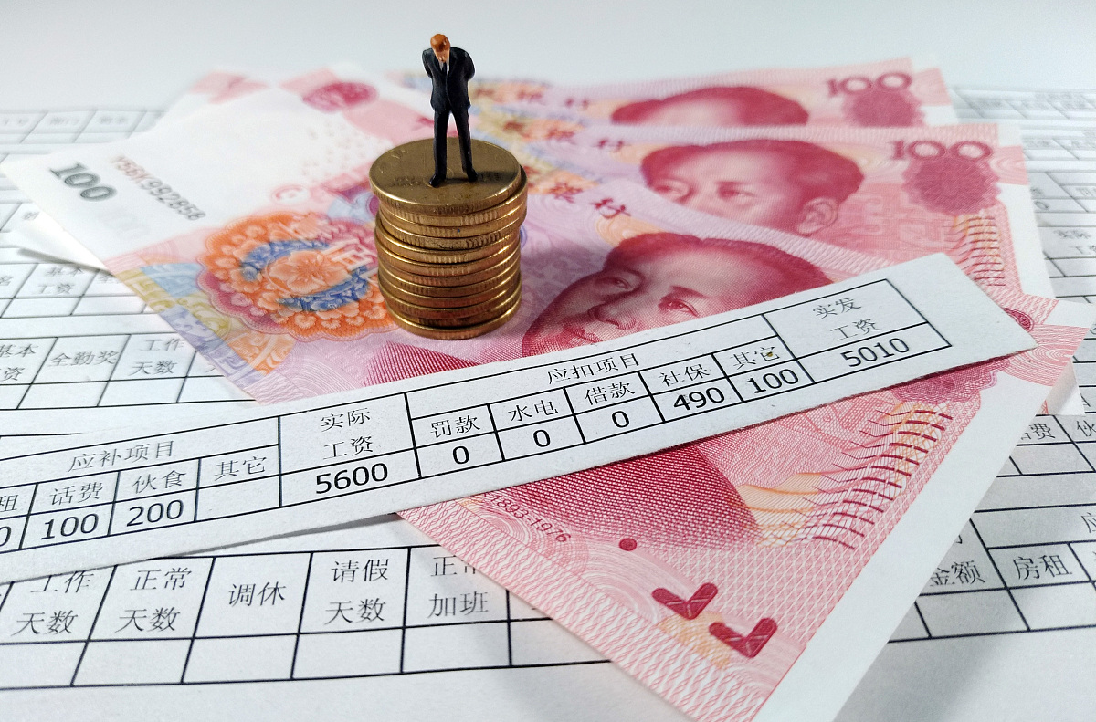 专业足管员工薪资表首公布，俱乐部内部矛盾再次紧张的简单介绍